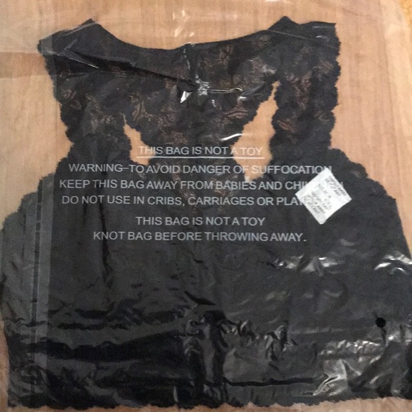 Racer back black bralette - Picture 4 of 4